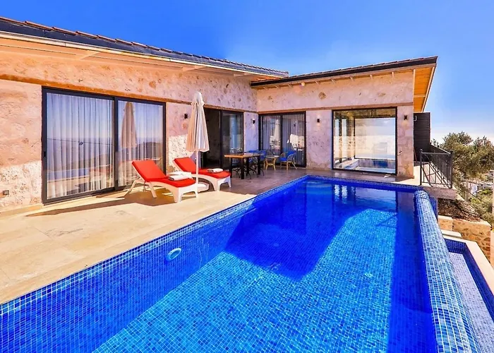 Villa 1 Bedroom Seaview With Private Indoor - Outdoor Pool Hot Tub