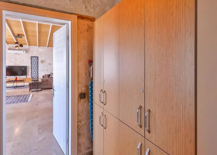 1 Bedroom Seaview With Private Indoor - Outdoor Pool Hot Tub * Kalkan