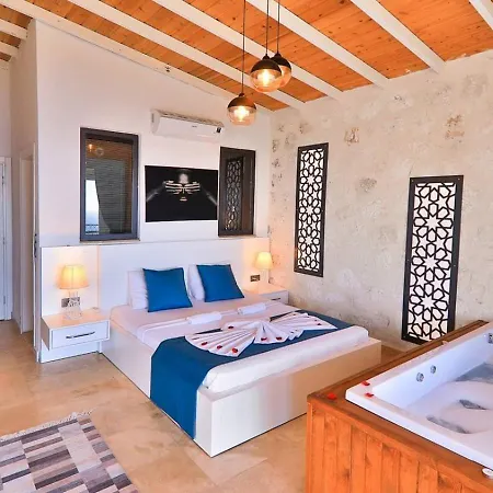 1 Bedroom Seaview With Private Indoor - Outdoor Pool Hot Tub * Калкан