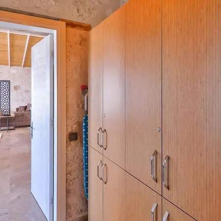 1 Bedroom Seaview With Private Indoor - Outdoor Pool Hot Tub * 卡尔坎