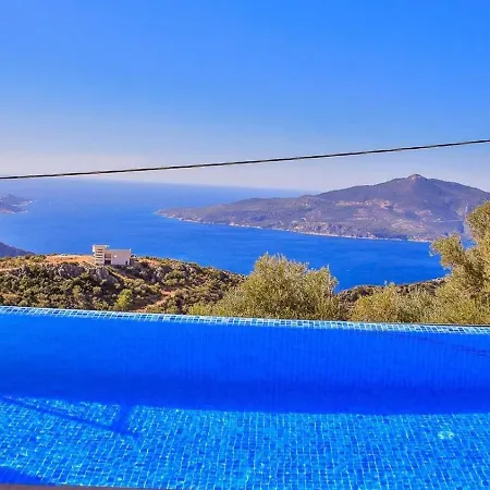 1 Bedroom Seaview With Private Indoor - Outdoor Pool Hot Tub *